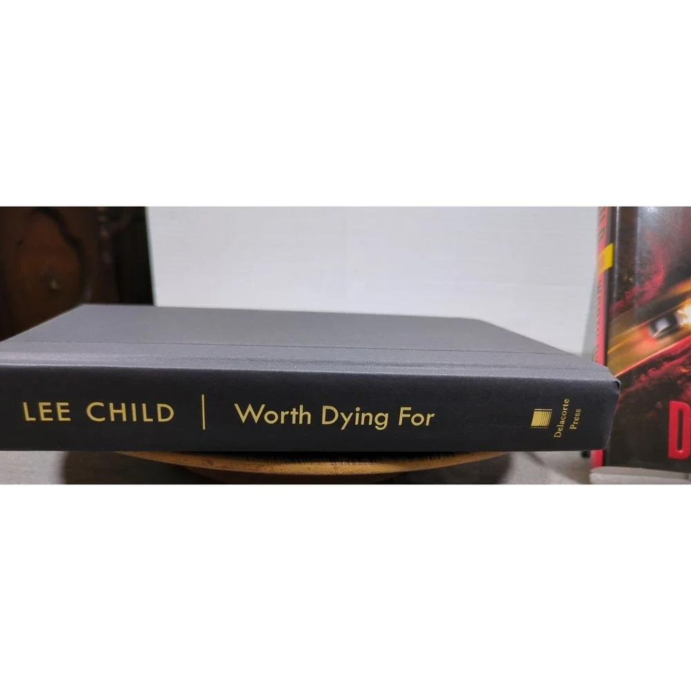 Worth‎ Dying For by Lee Child First Edition Hardcover Jack Reacher Novel 15 EUC